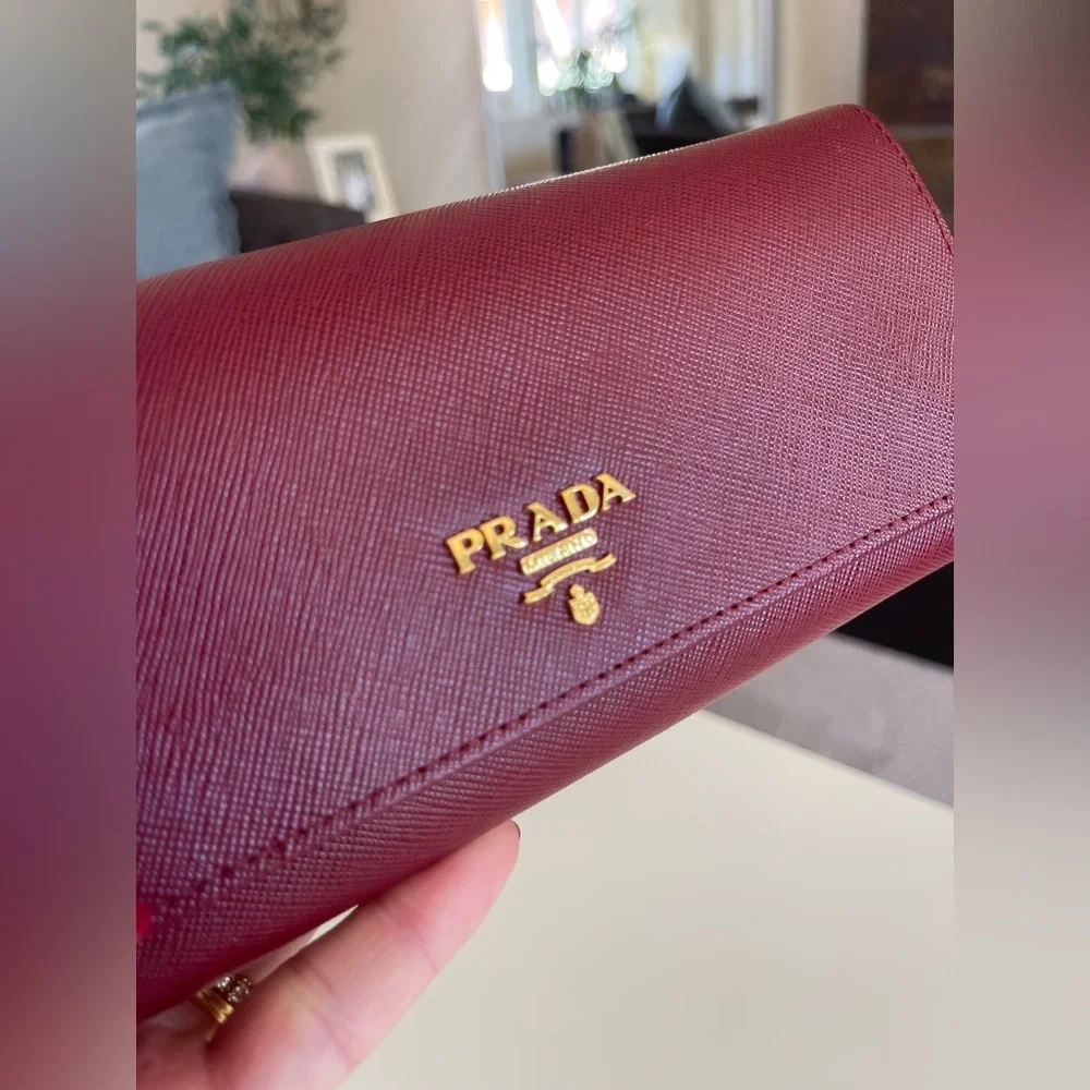 Prada Large Saffiano Leather Wallet Burgundy Like New Authentic
